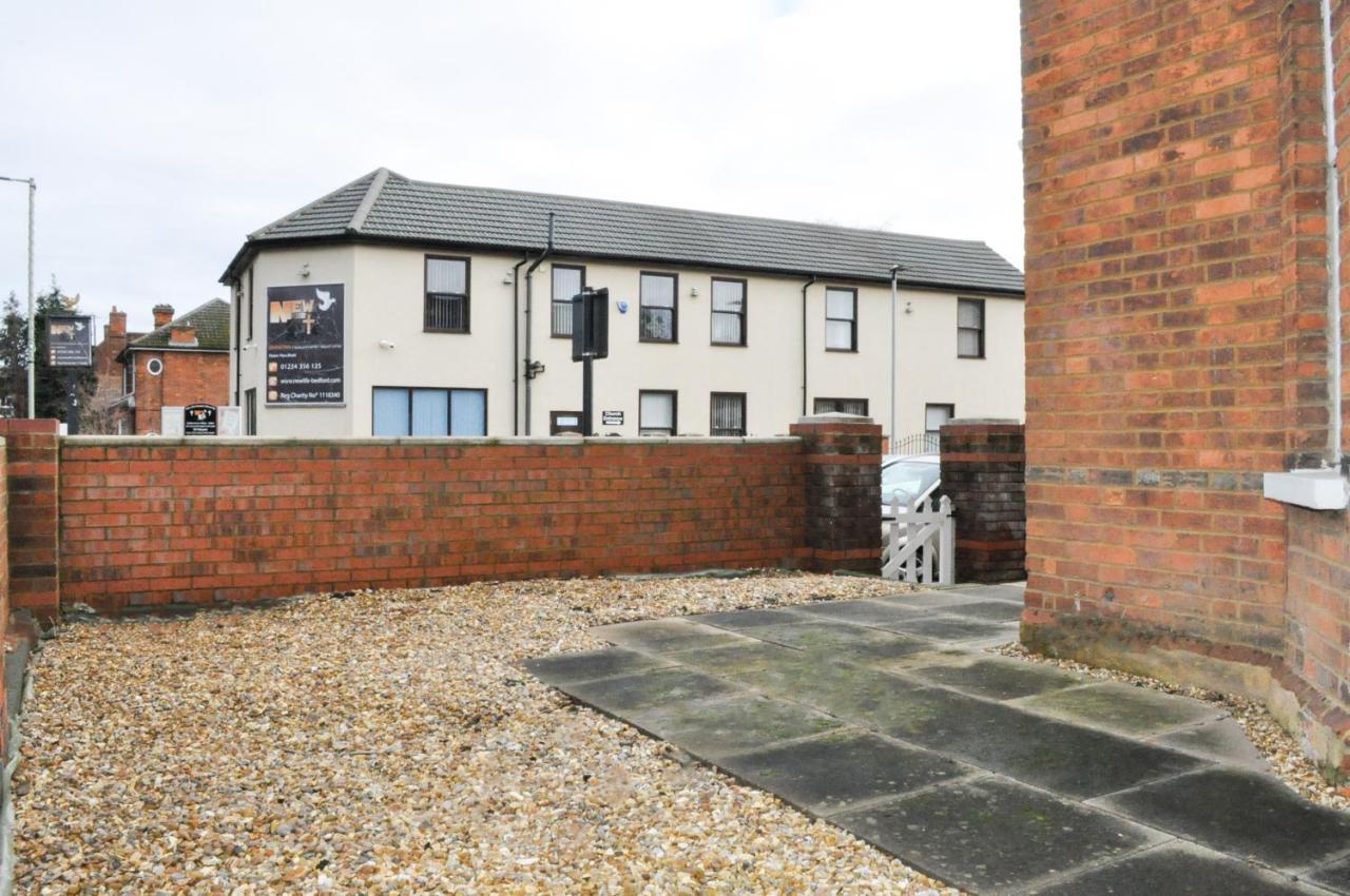 Bedford Rd Apartment Ideal For Hospital & Town Centre Kempston Exteriör bild